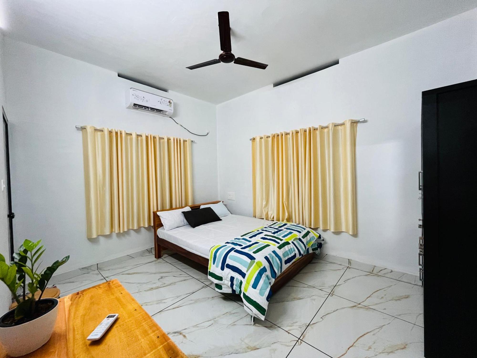 Riverrootsstays Mundrothuruth Luaran gambar
