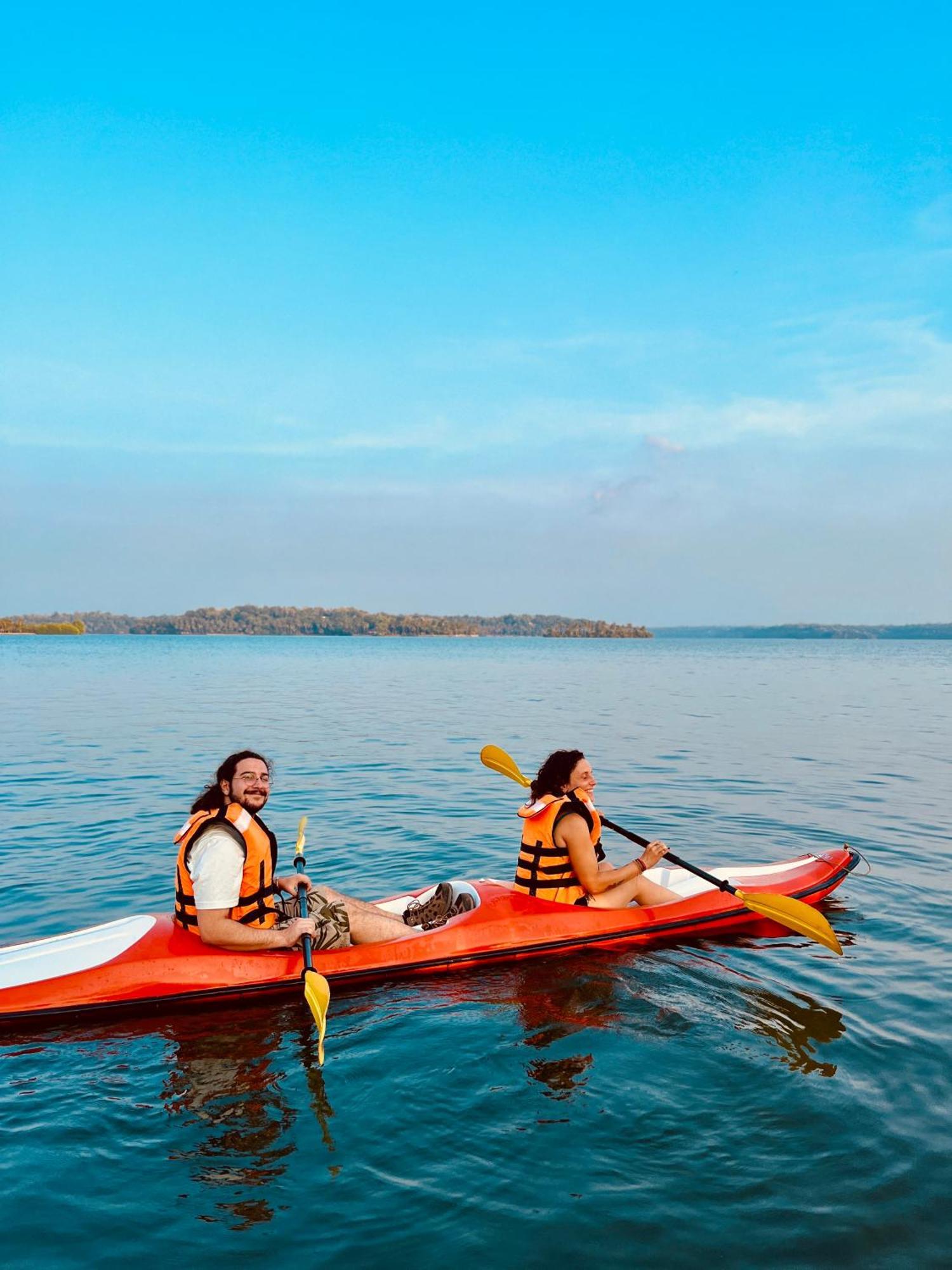Riverrootsstays Mundrothuruth Luaran gambar