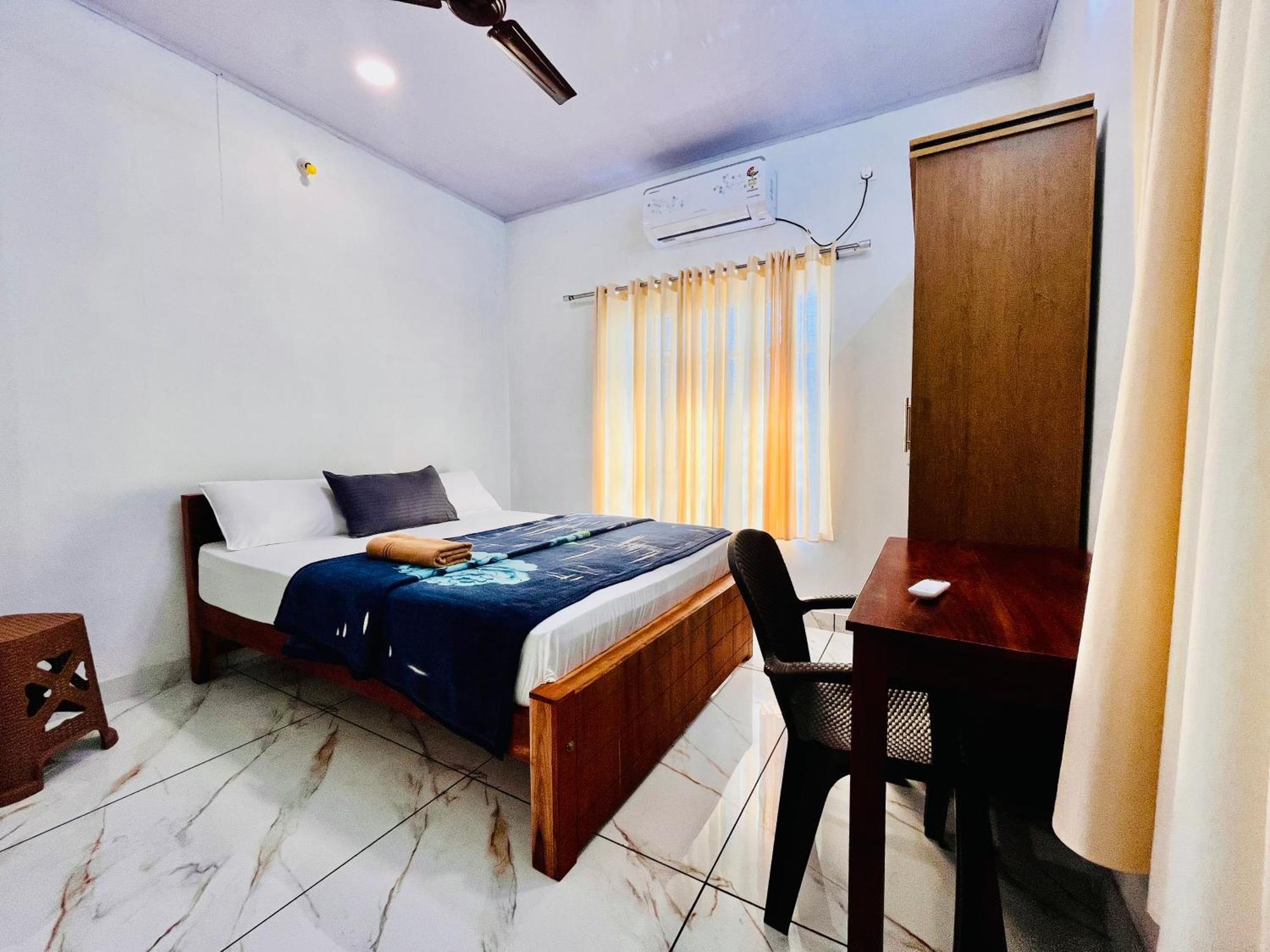 Riverrootsstays Mundrothuruth Luaran gambar